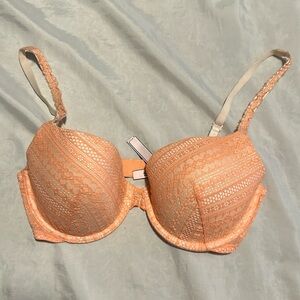 Peach Lace Push-Up Bra with Light Padding